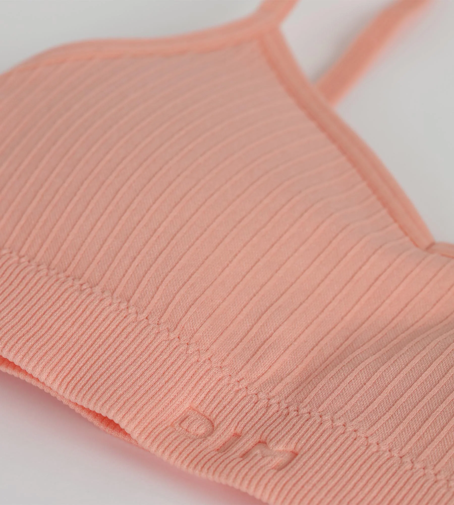Brassière fille sans couture en microfibre Corail Dim - Image 3