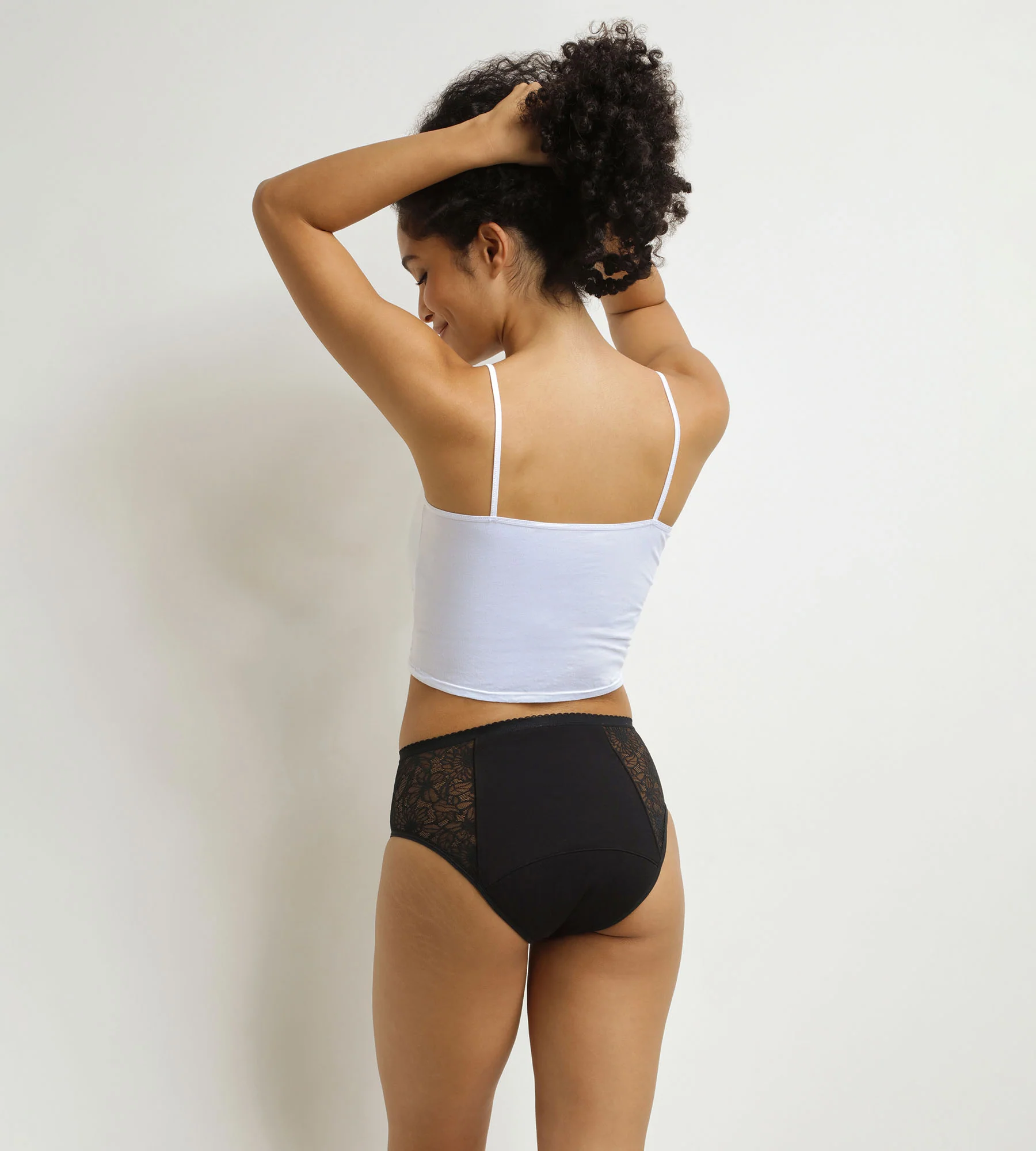 Culotte de règles taille haute flux très abondant noir à fleurs Dim Protect - Image 4