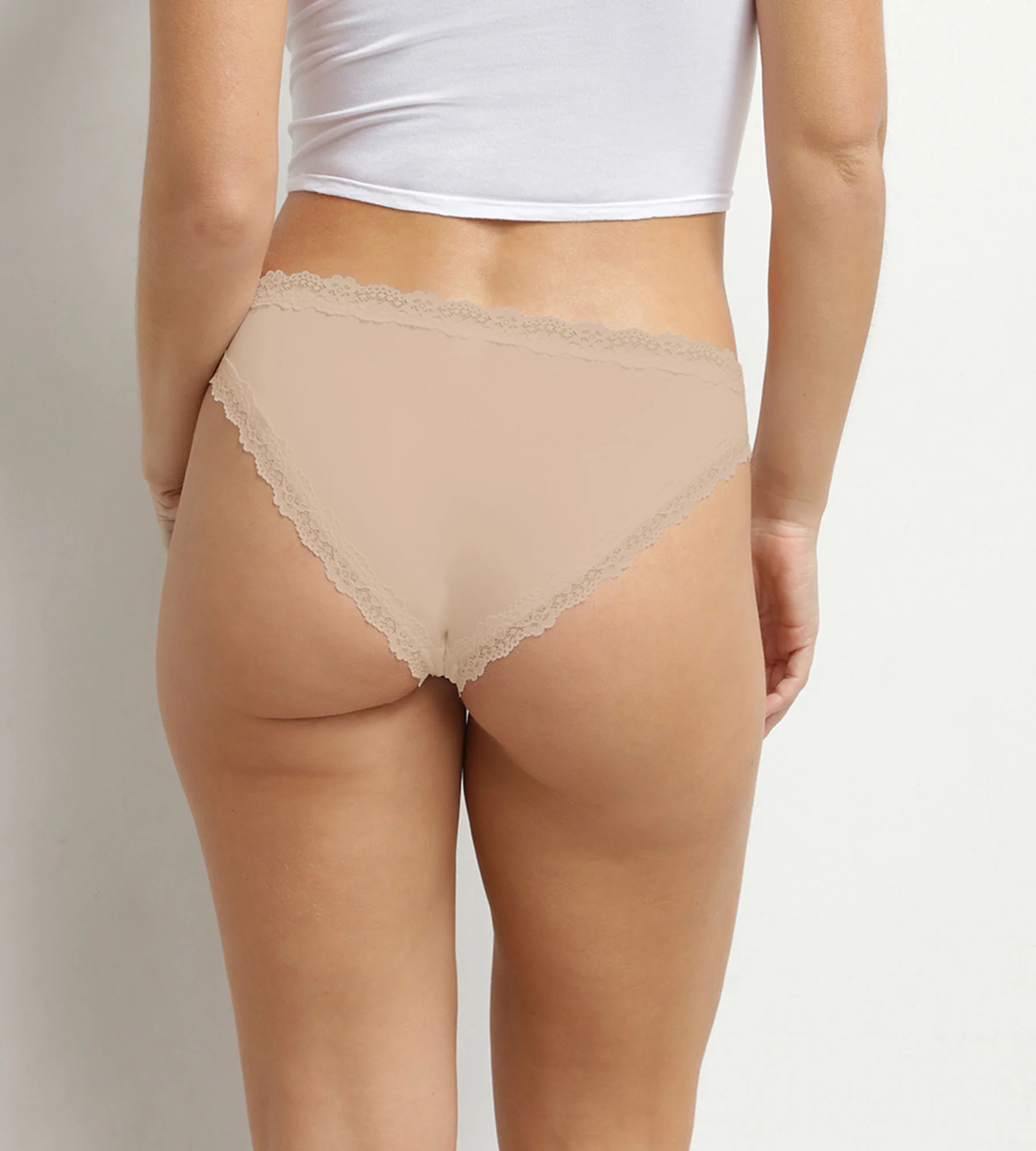 Culotte femme invisible en microfibre et dentelle Nude Dim - Image 2