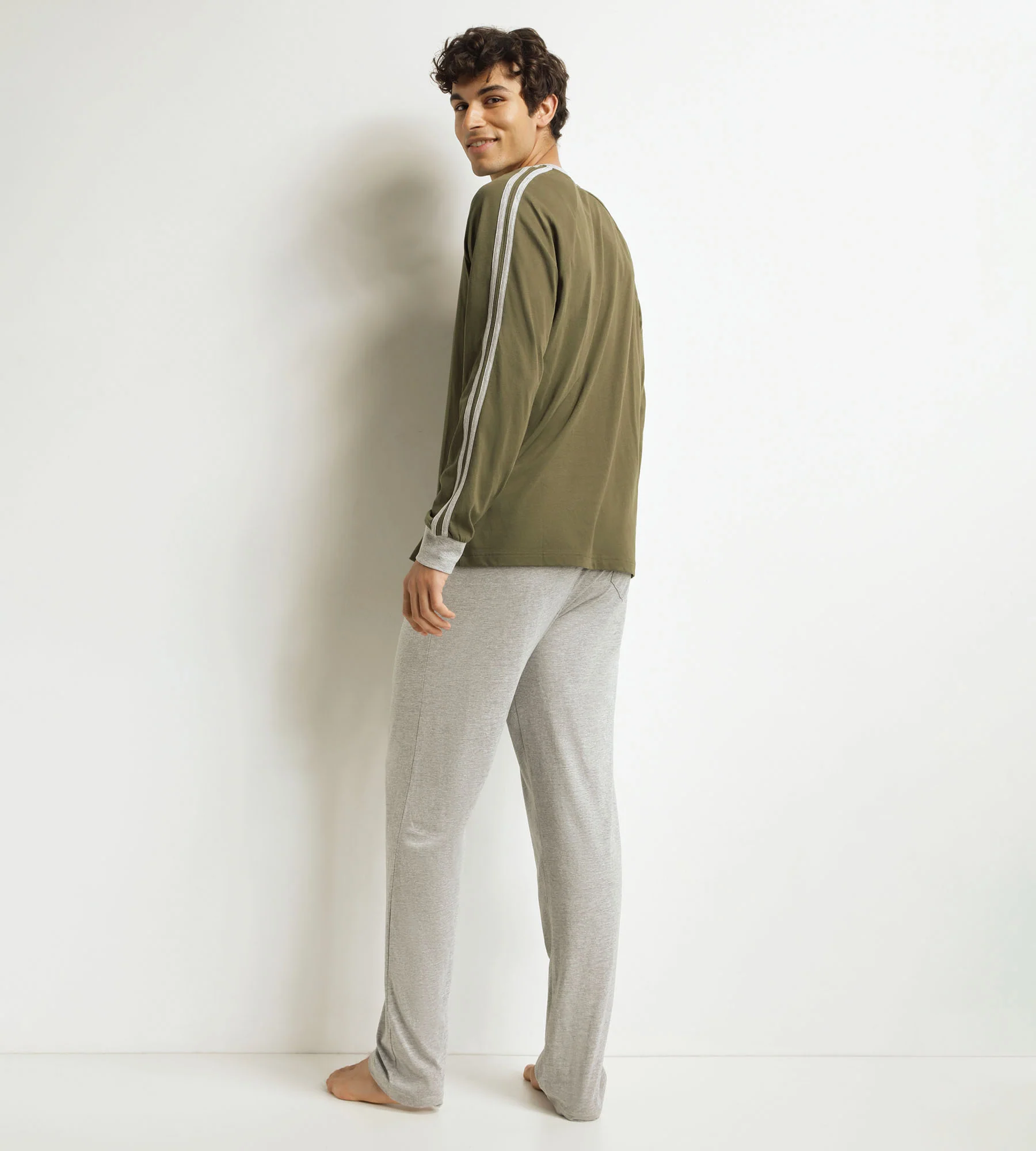 Ensemble pyjama pantalon homme militaire Dim Jersey - Image 2