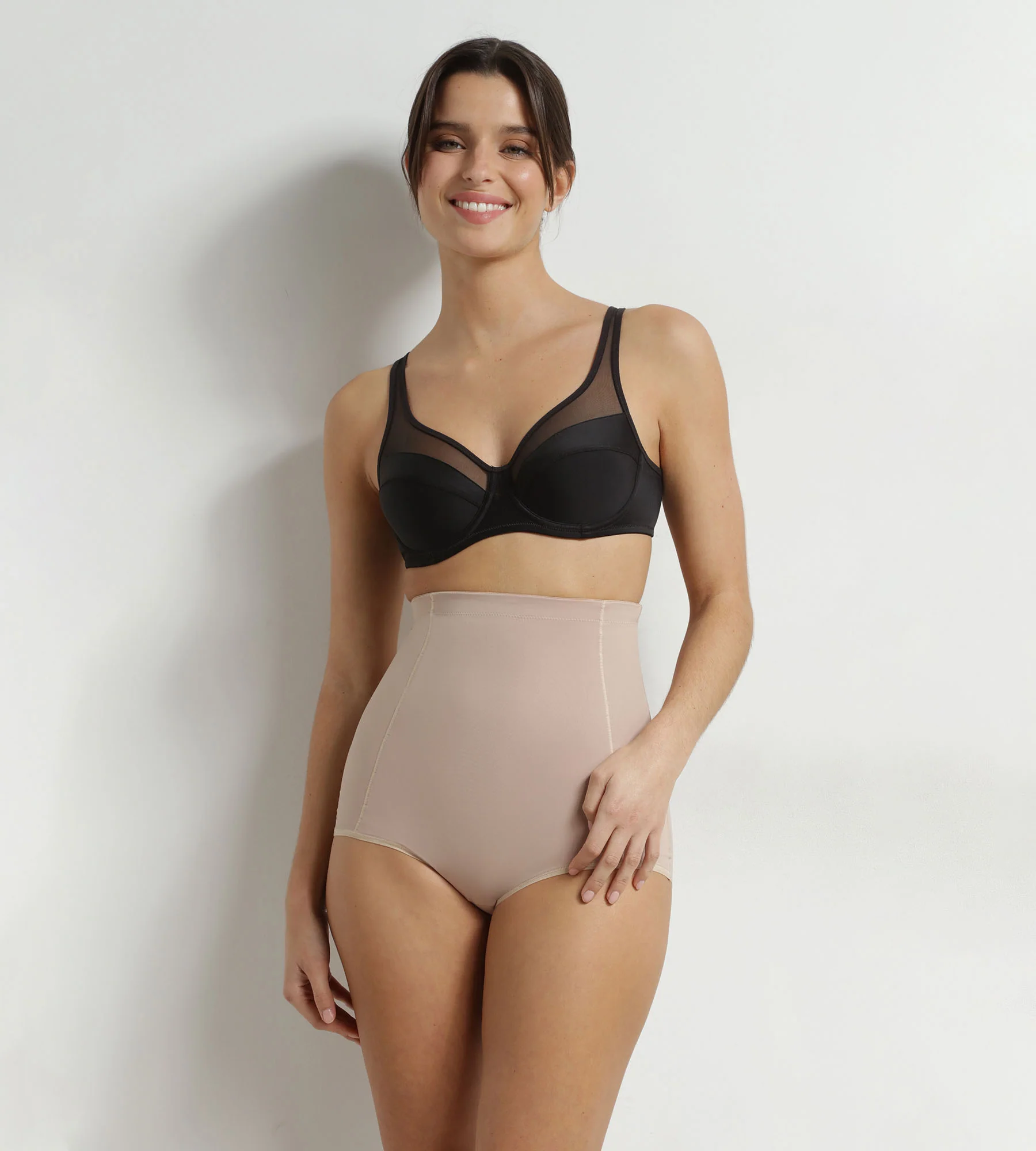 Gaine taille haute femme en microfibre nude Dim Silhouette Contour - Image 3