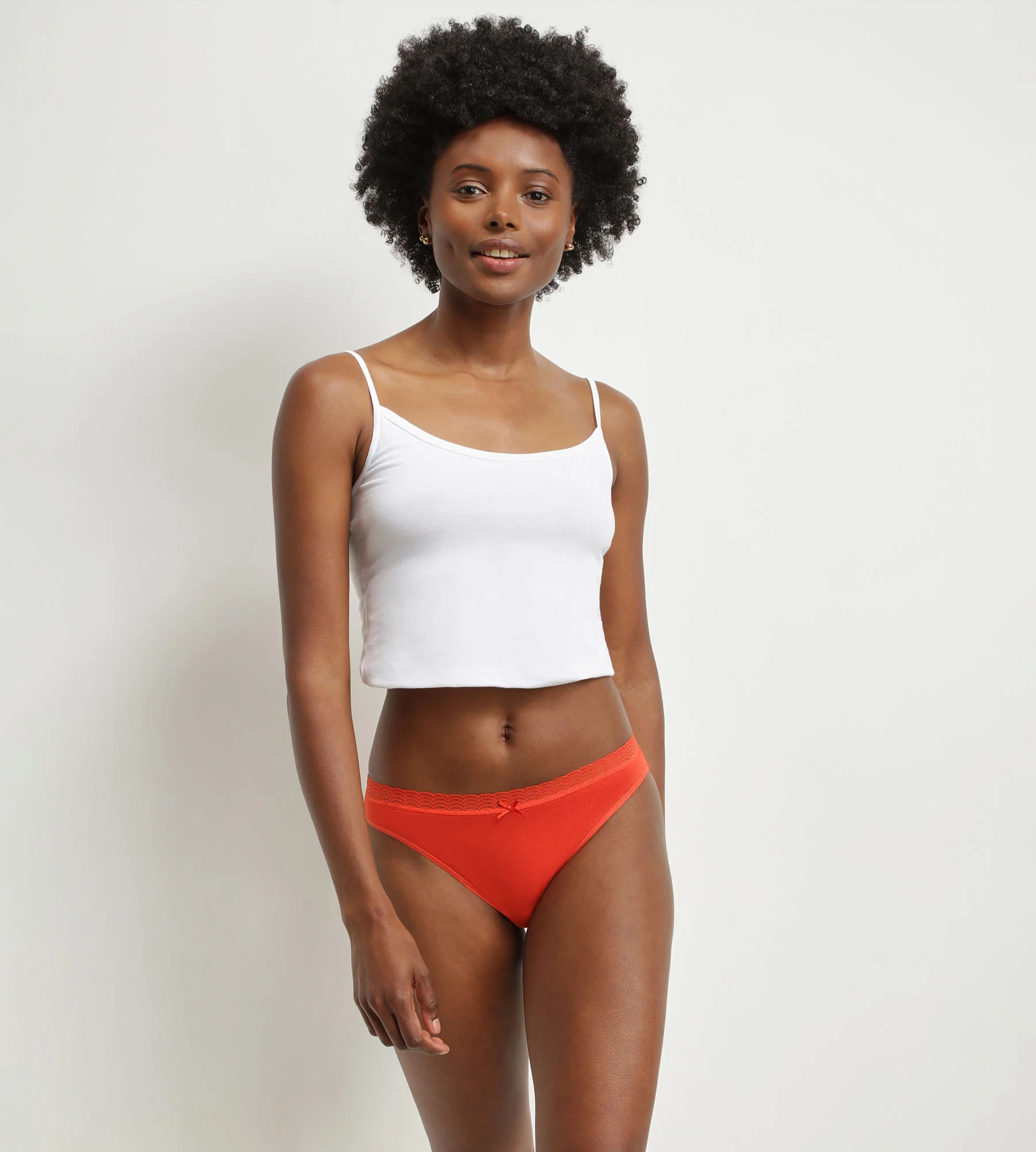 Lot de 2 culottes pour femme rouge et rose DIM Fashion - Image 3