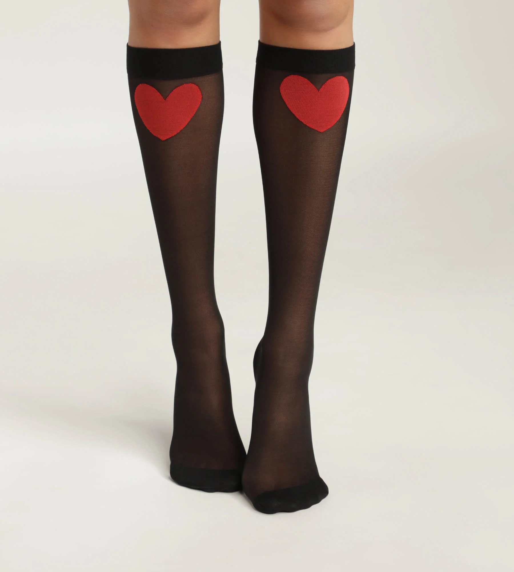 Mi-bas femme en voile transparent Noir motif coeur rouge Dim Style