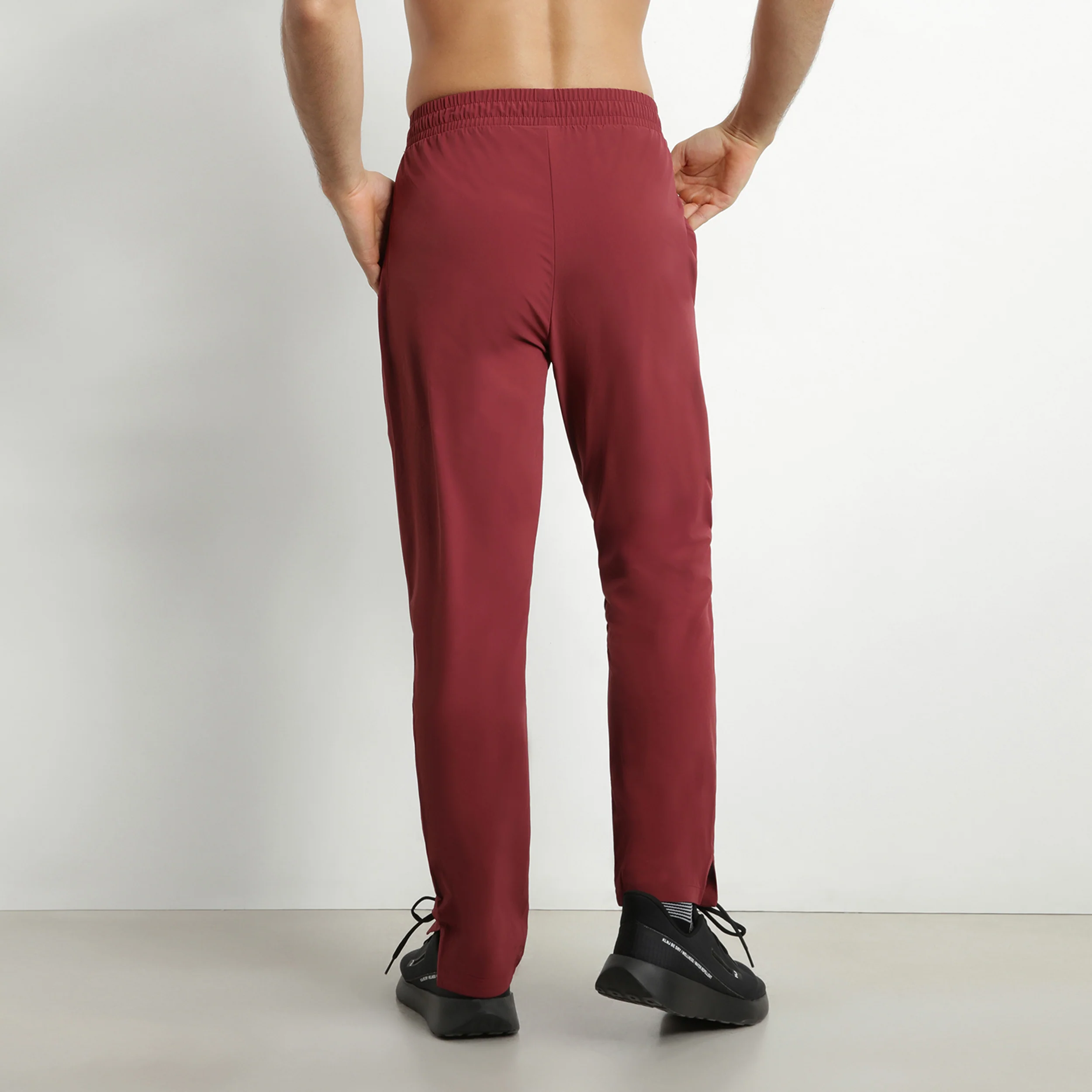 Pantalon de sport chino pour homme en jersey stretch Bordeaux Dim Move - Image 3