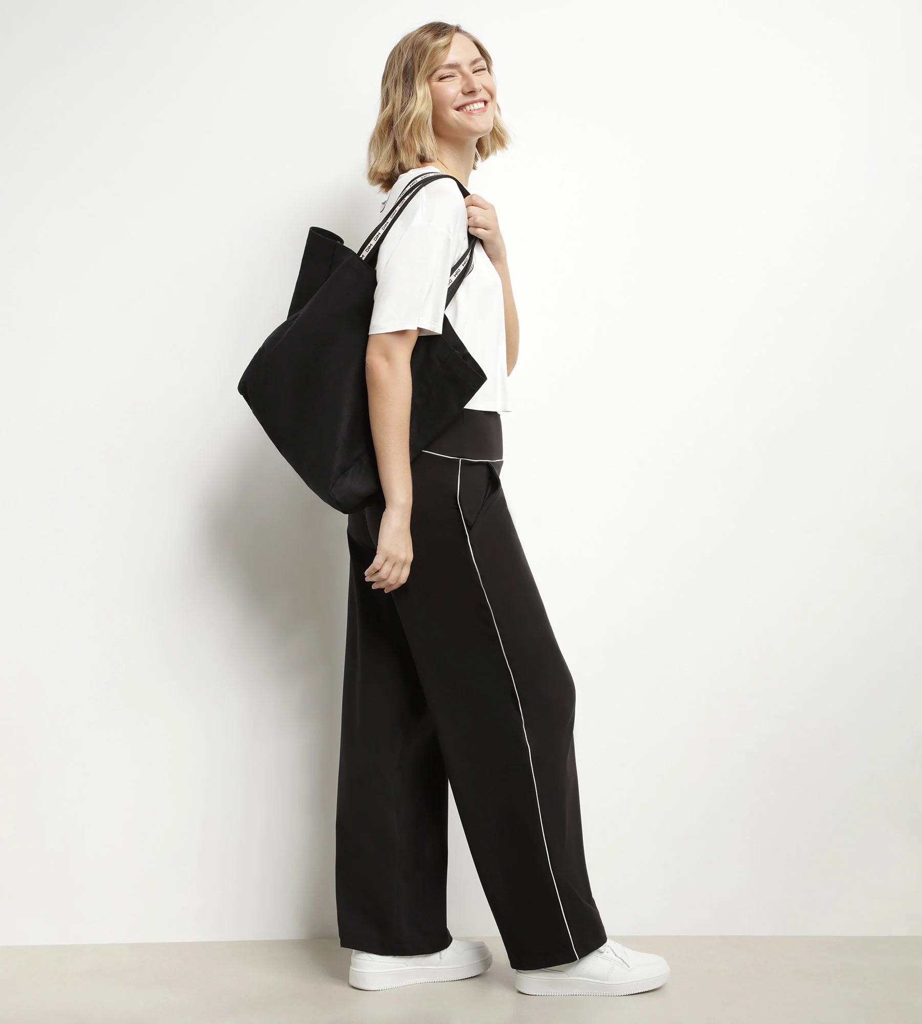 Sac cabas en toile de coton noir Dim Move - Image 2