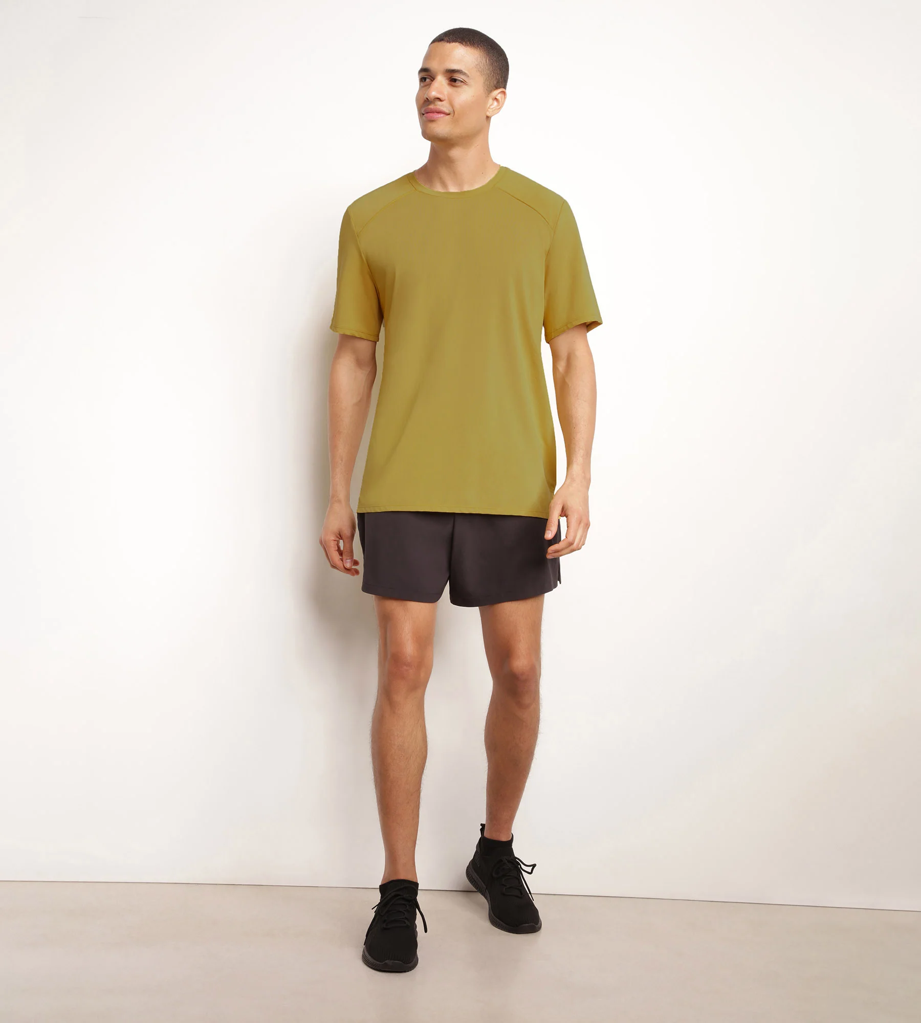Short de sport homme en matière aérée Noir Dim Move - Image 3