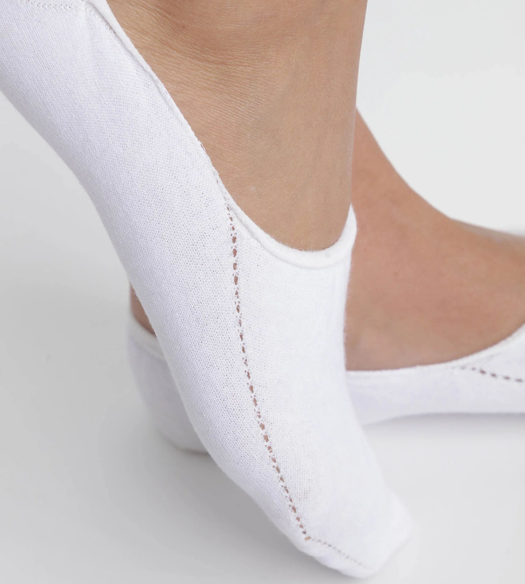 Socquettes courtes femme spécial baskets en coton Blanc Dim Invisifit - Image 2