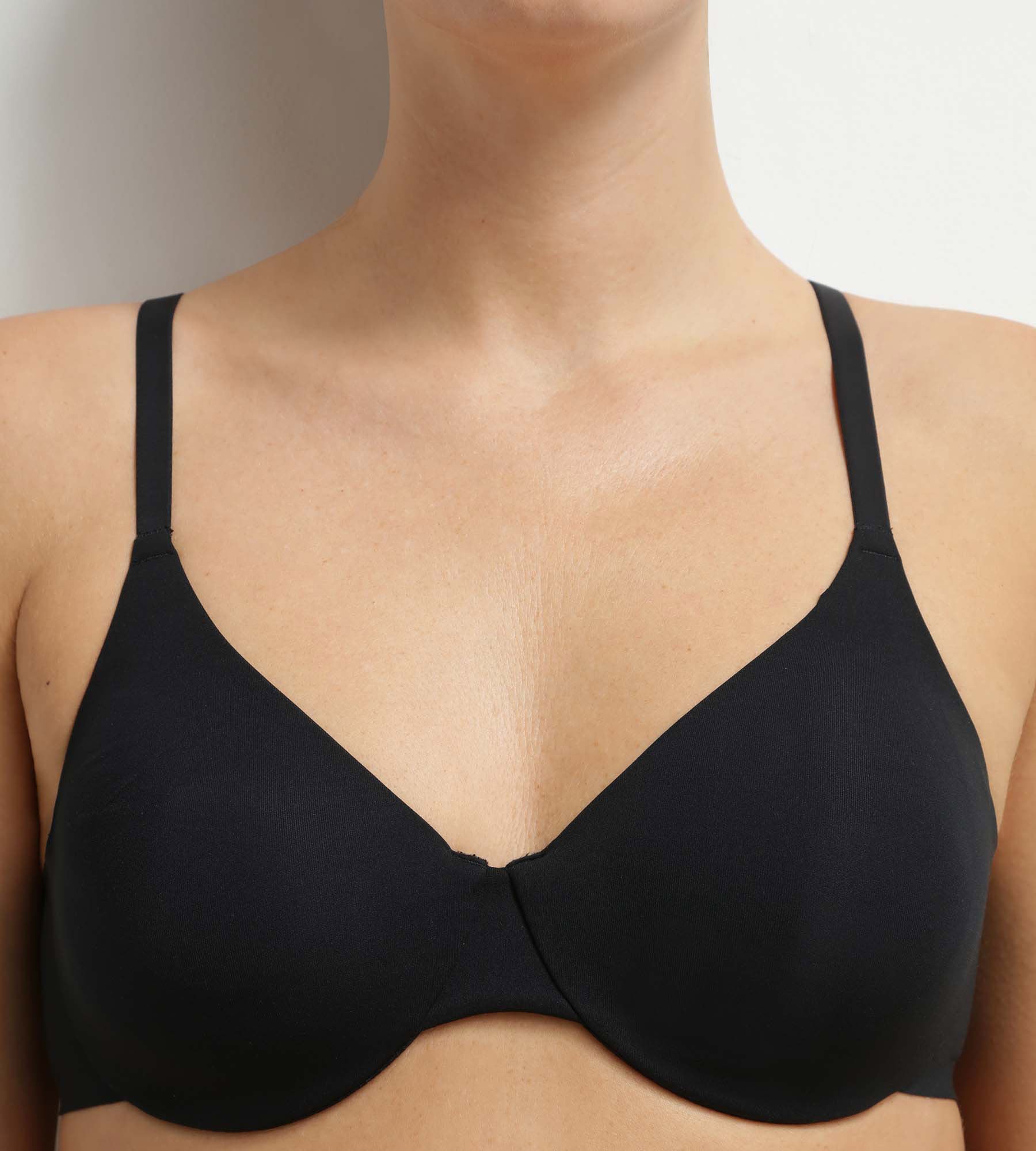 Soutien-gorge à armatures en microfibre Noir Dim Invisible - Image 6