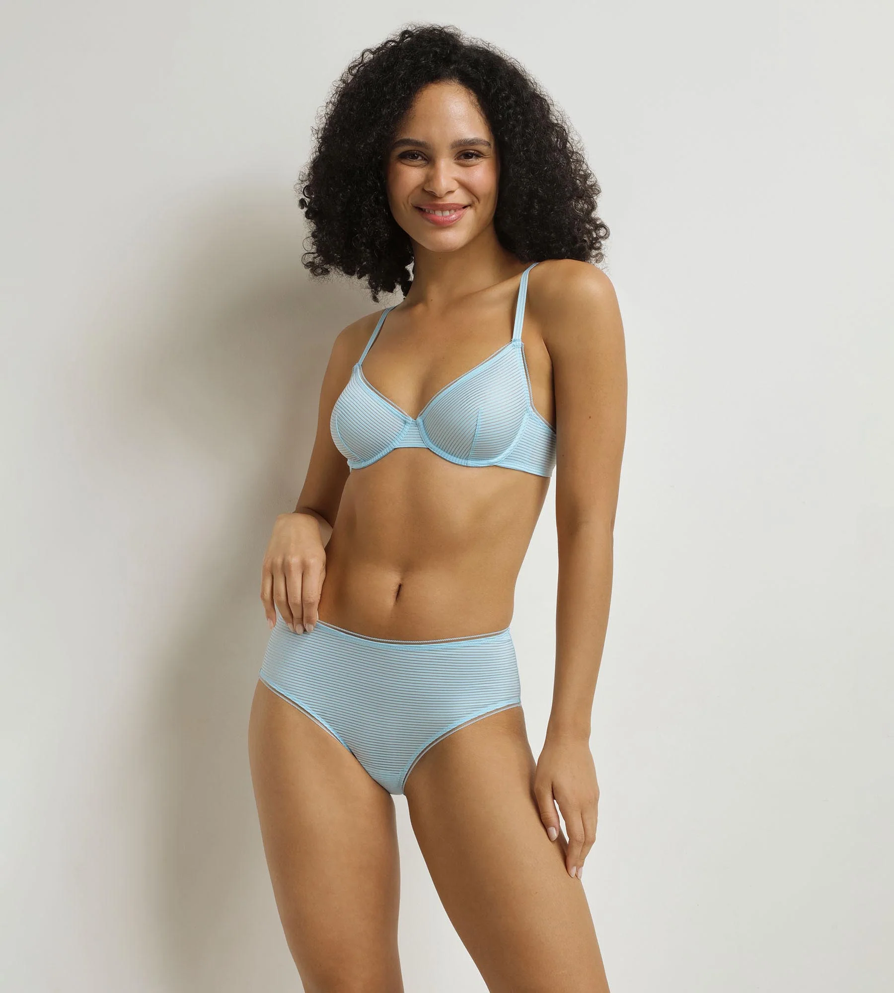 Soutien-gorge corbeille Bleu Dim x Ines de La Fressange - Image 3