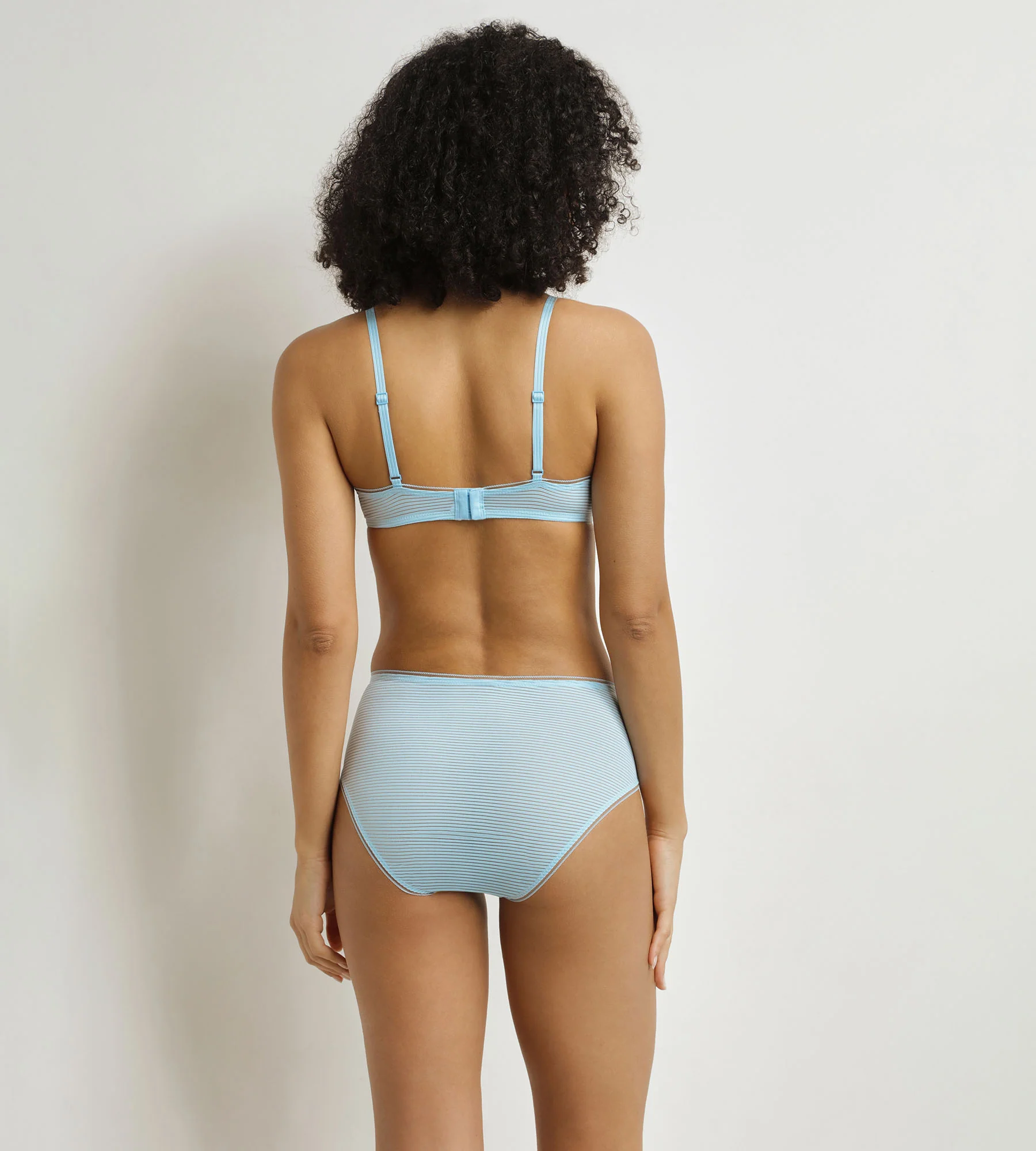 Soutien-gorge corbeille Bleu Dim x Ines de La Fressange - Image 4
