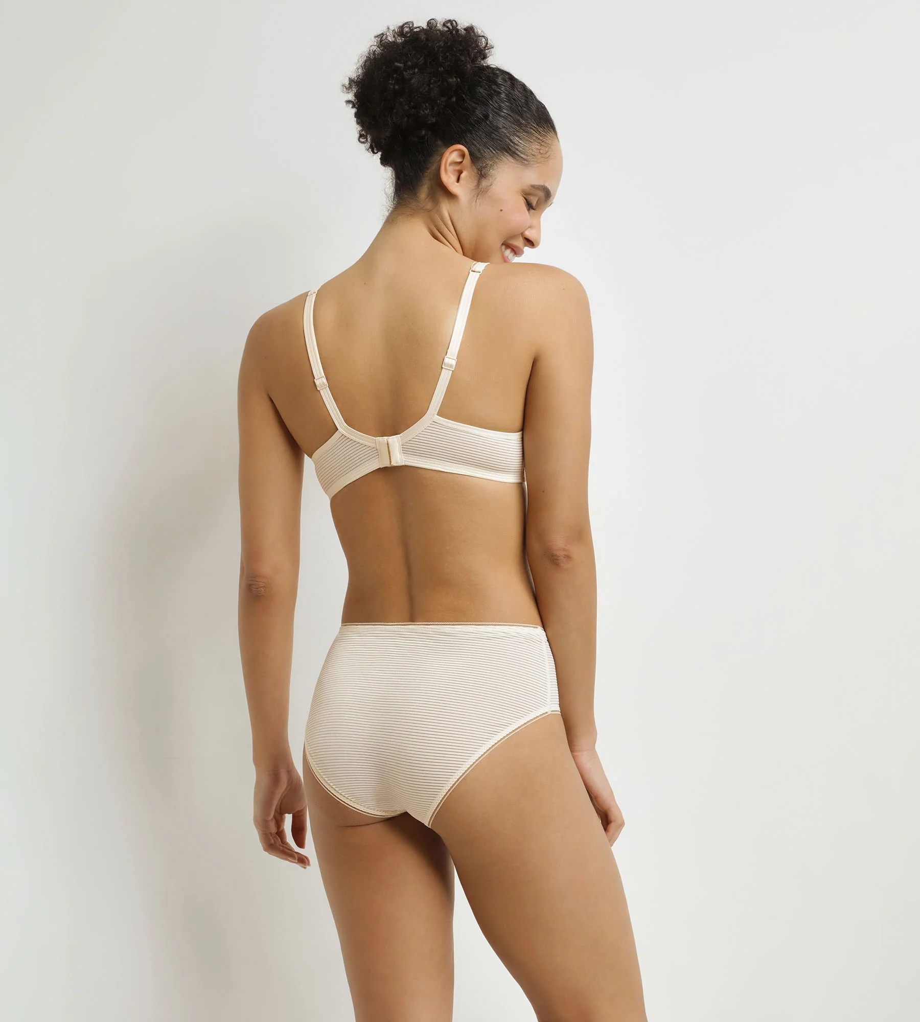 Soutien-gorge emboîtant Macadamia Dim x Ines de La Fressange - Image 3