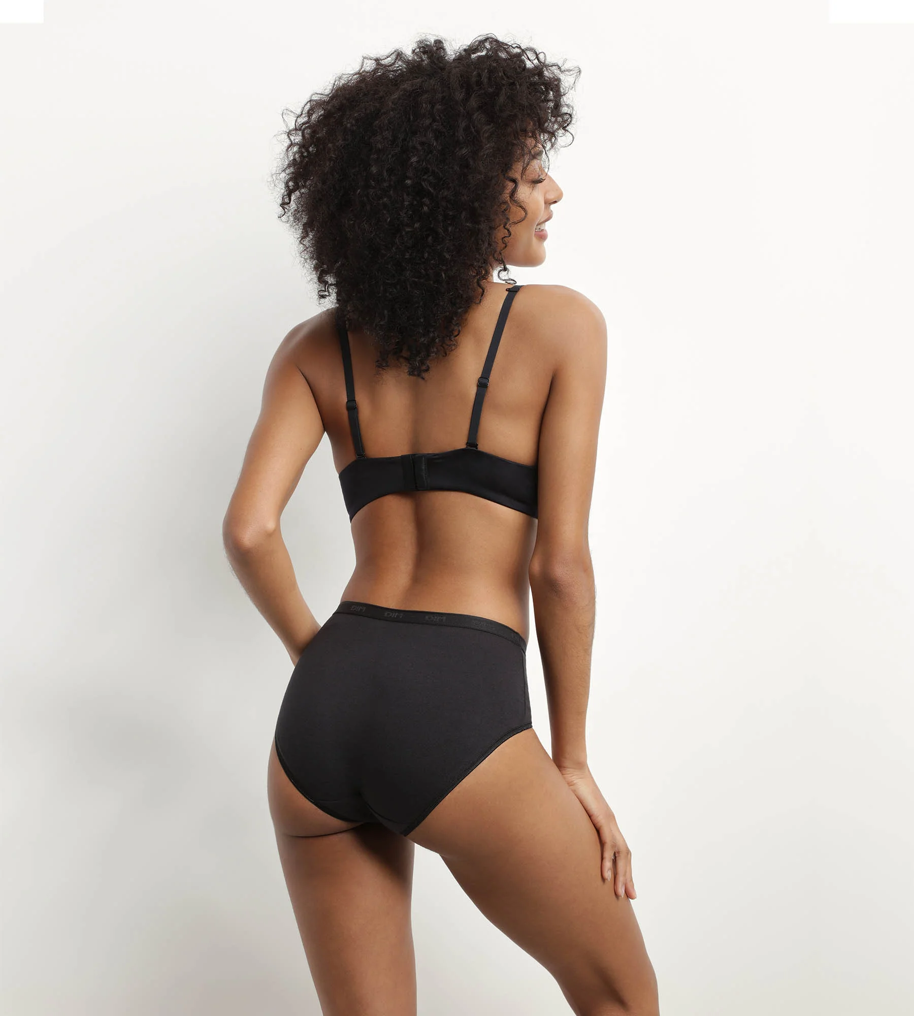 Soutien-gorge femme push-up microfibre Noir Dim Comfort Collection - Image 5