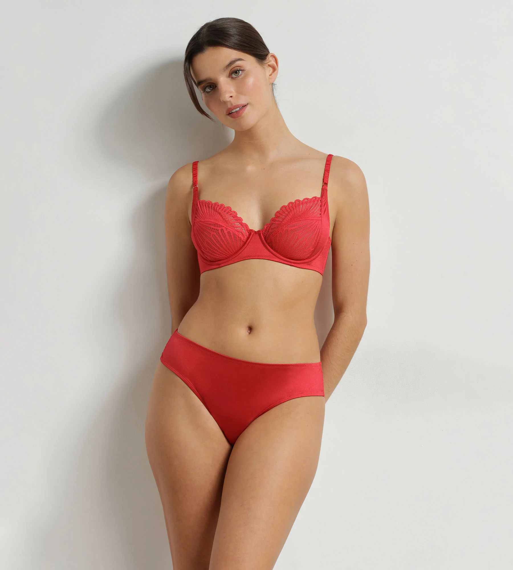 Soutien-gorge full cup à armatures en dentelle Rouge Chocolove - Image 3