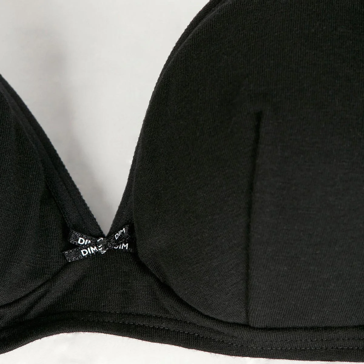 Soutien-gorge triangle noir DIM Girl - Image 3