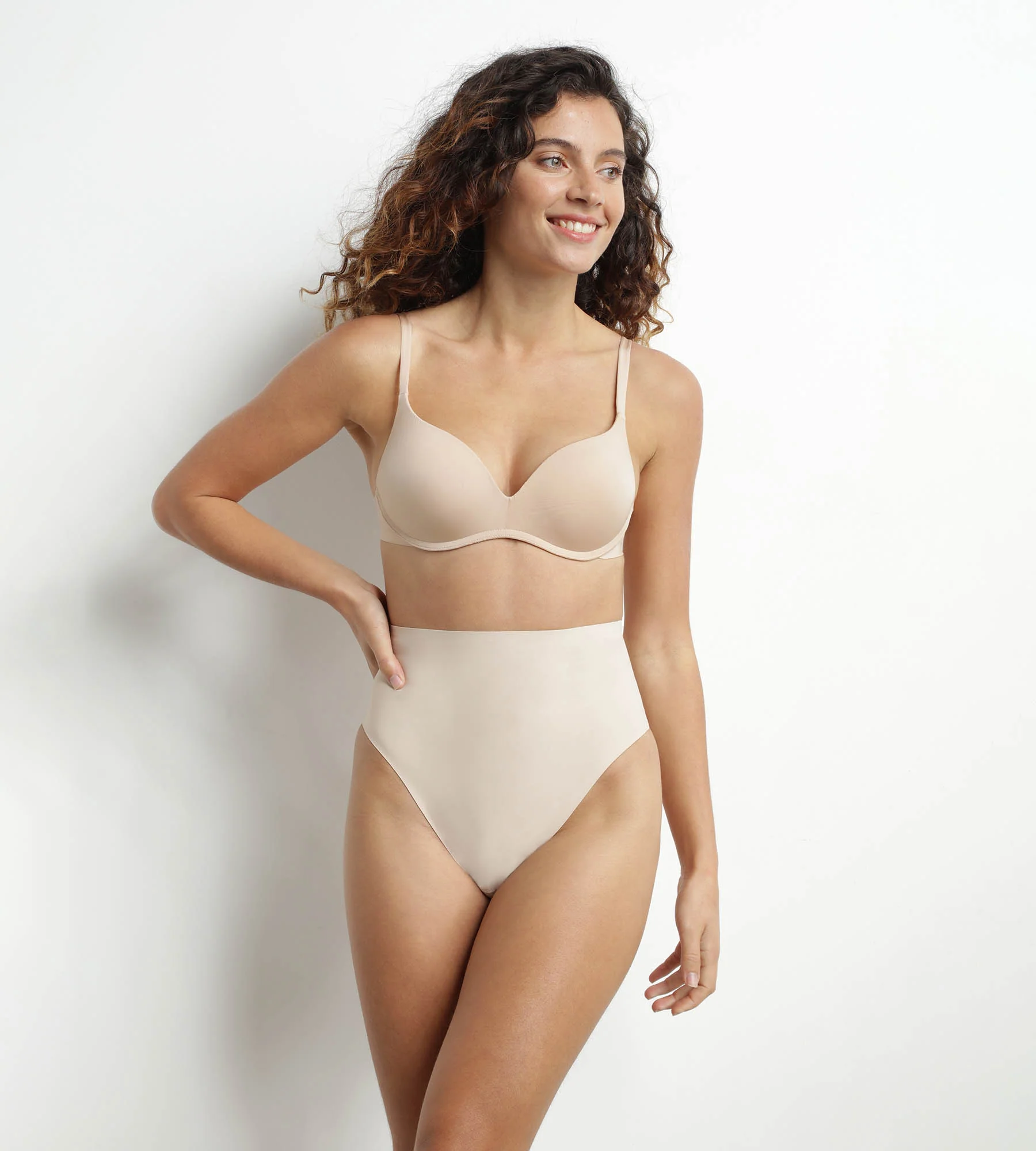 String effet sculptant femme taille haute sans couture Nude Dim Silhouette Invisible - Image 3