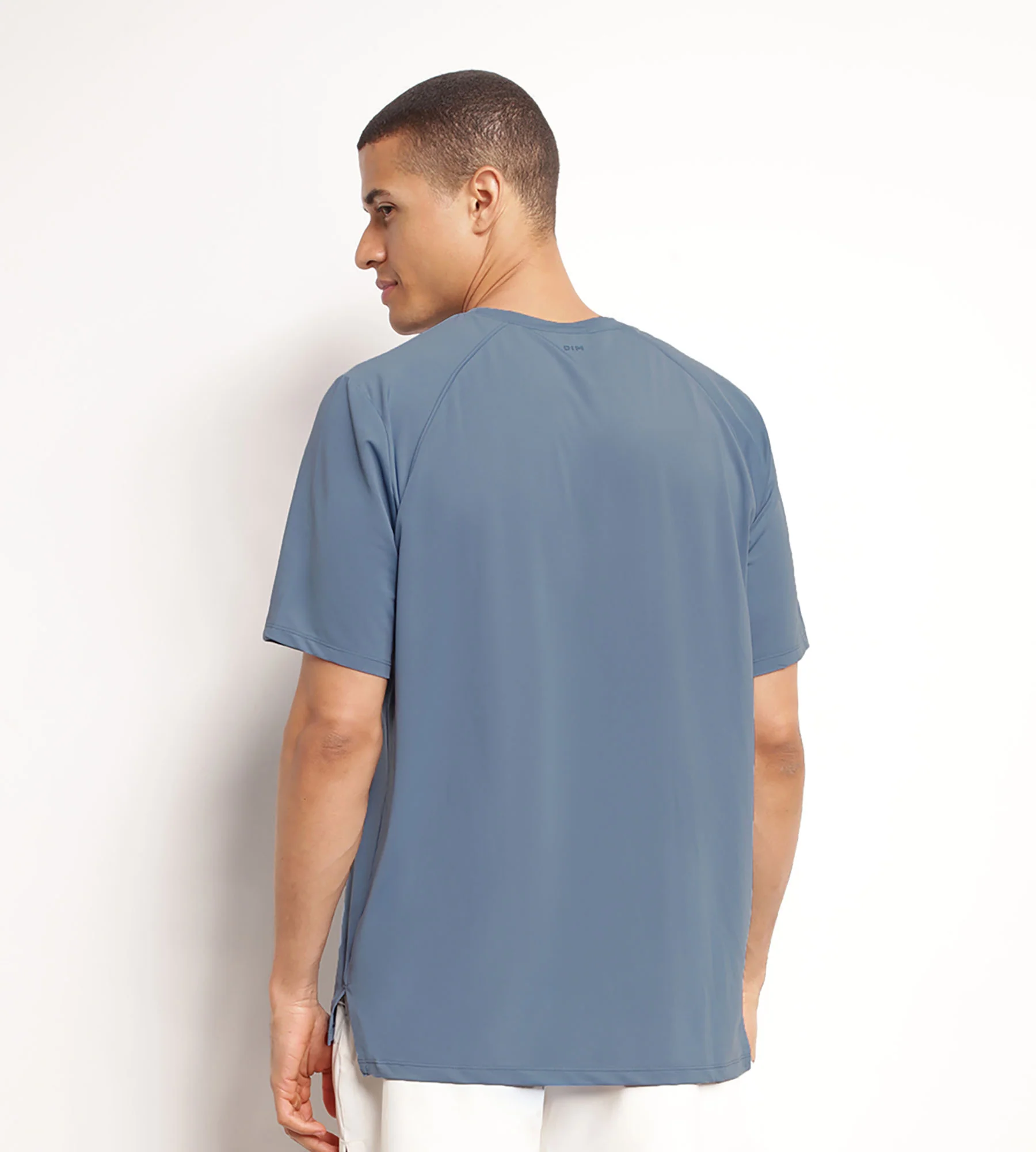 T-shirt de sport homme en matière aérée Bleu Jean Dim Move - Image 2