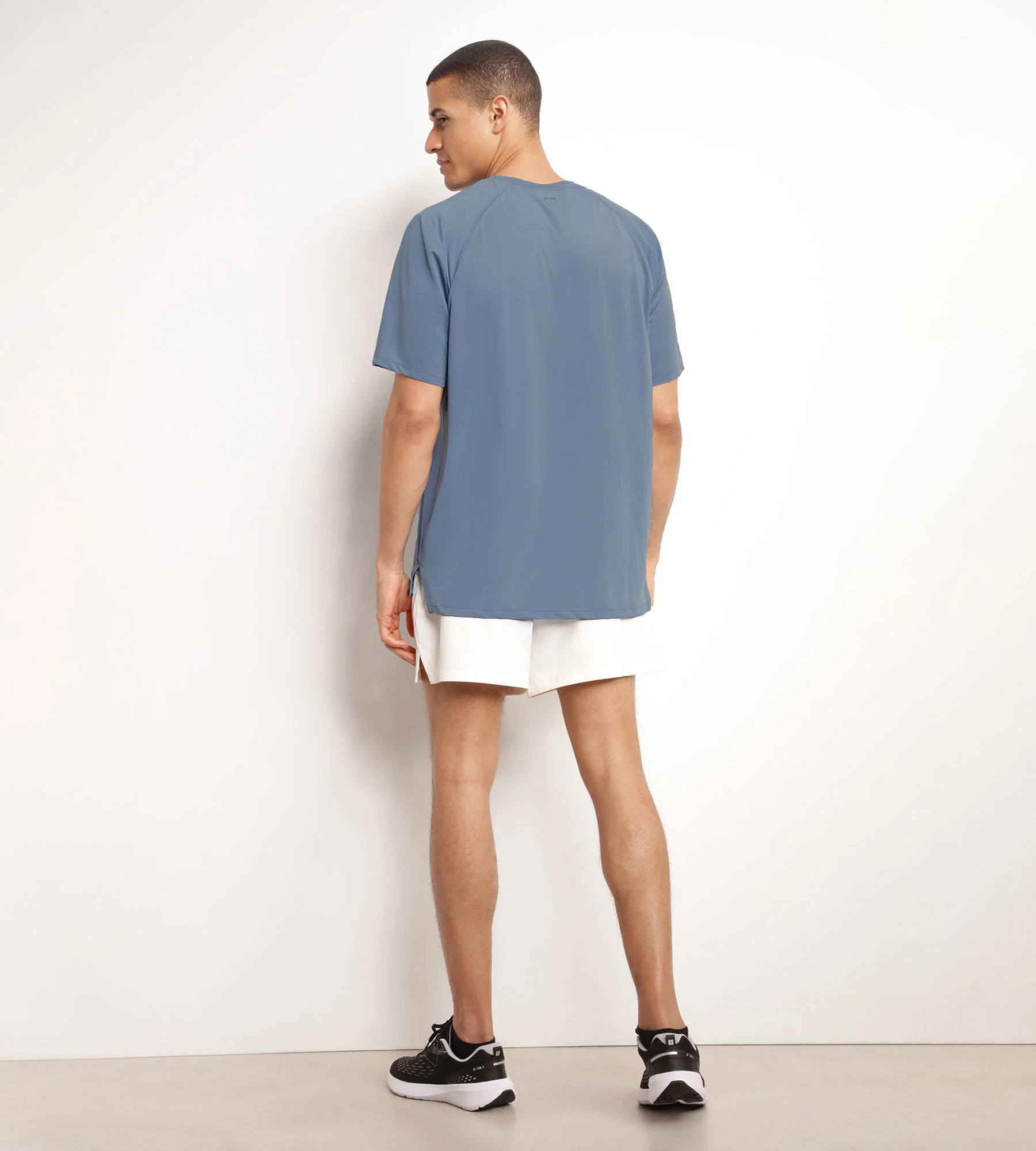 T-shirt de sport homme en matière aérée Bleu Jean Dim Move - Image 4