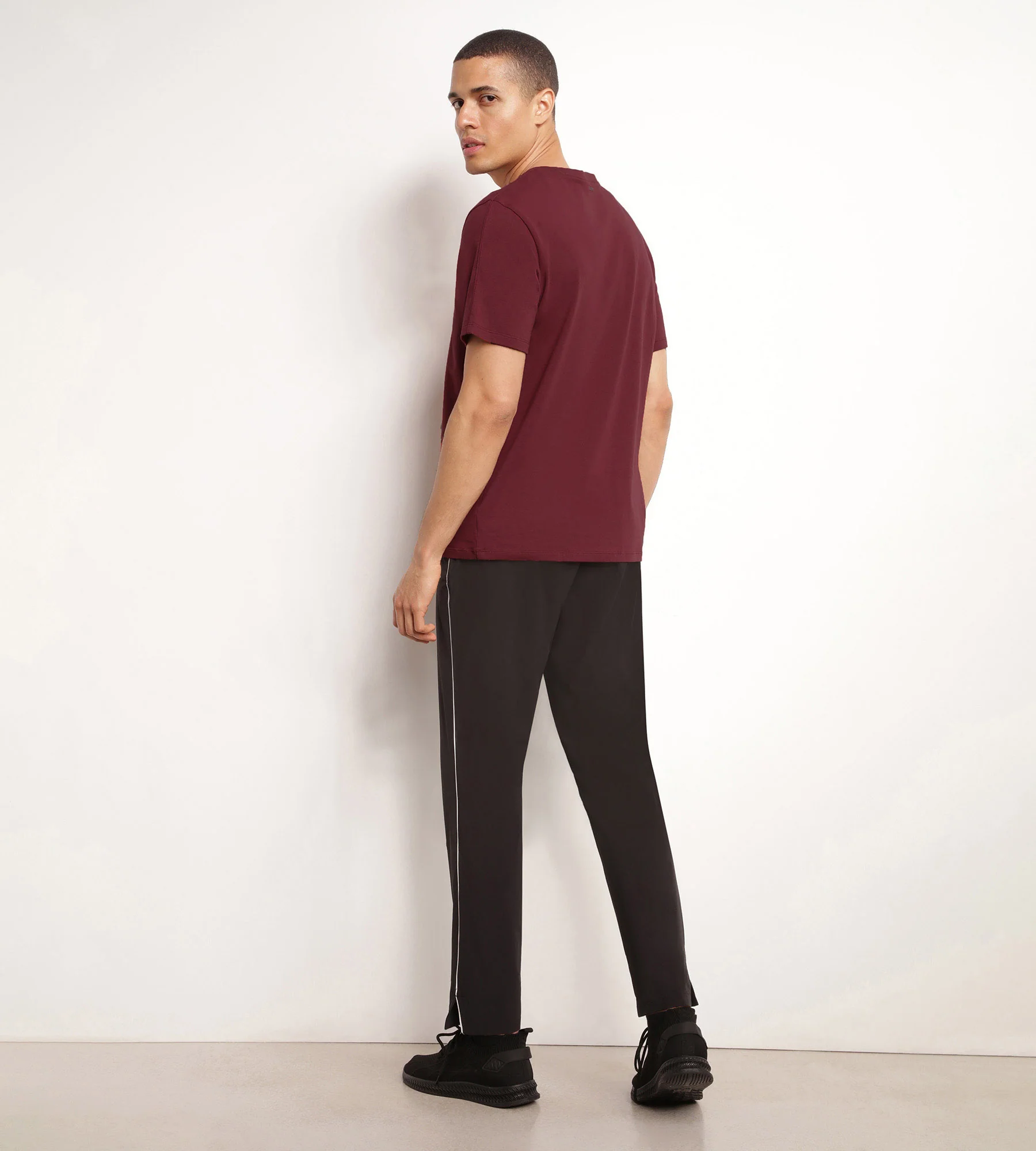 T-shirt de sport homme thermorégulateur en jersey Bordeaux Dim Move - Image 4